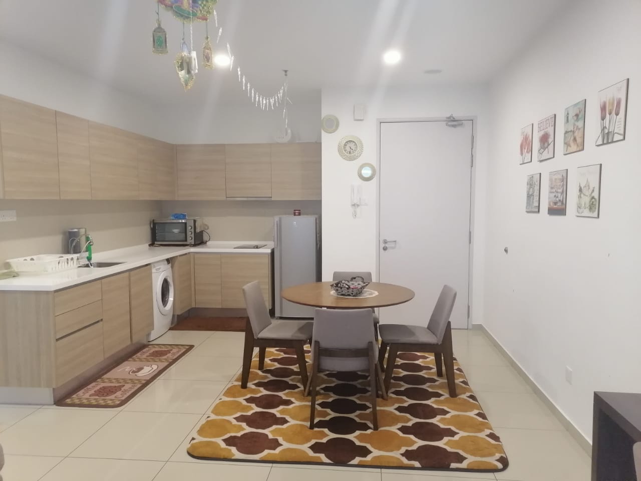 I-Suite @ 2 Bedroom 2 Bathroom
