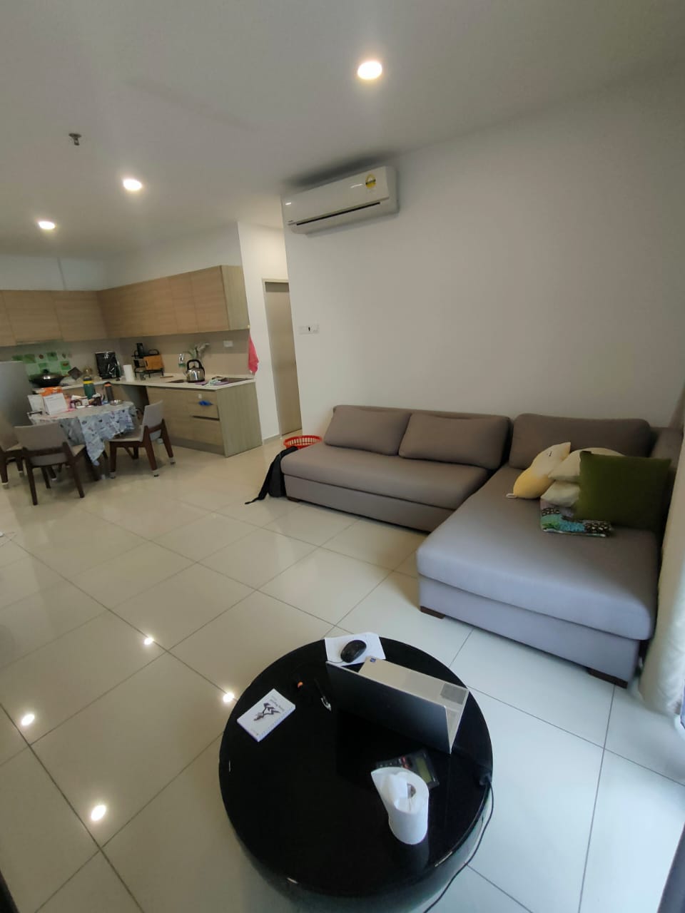 I-Suite @ 2 Bedroom 1 Bathroom