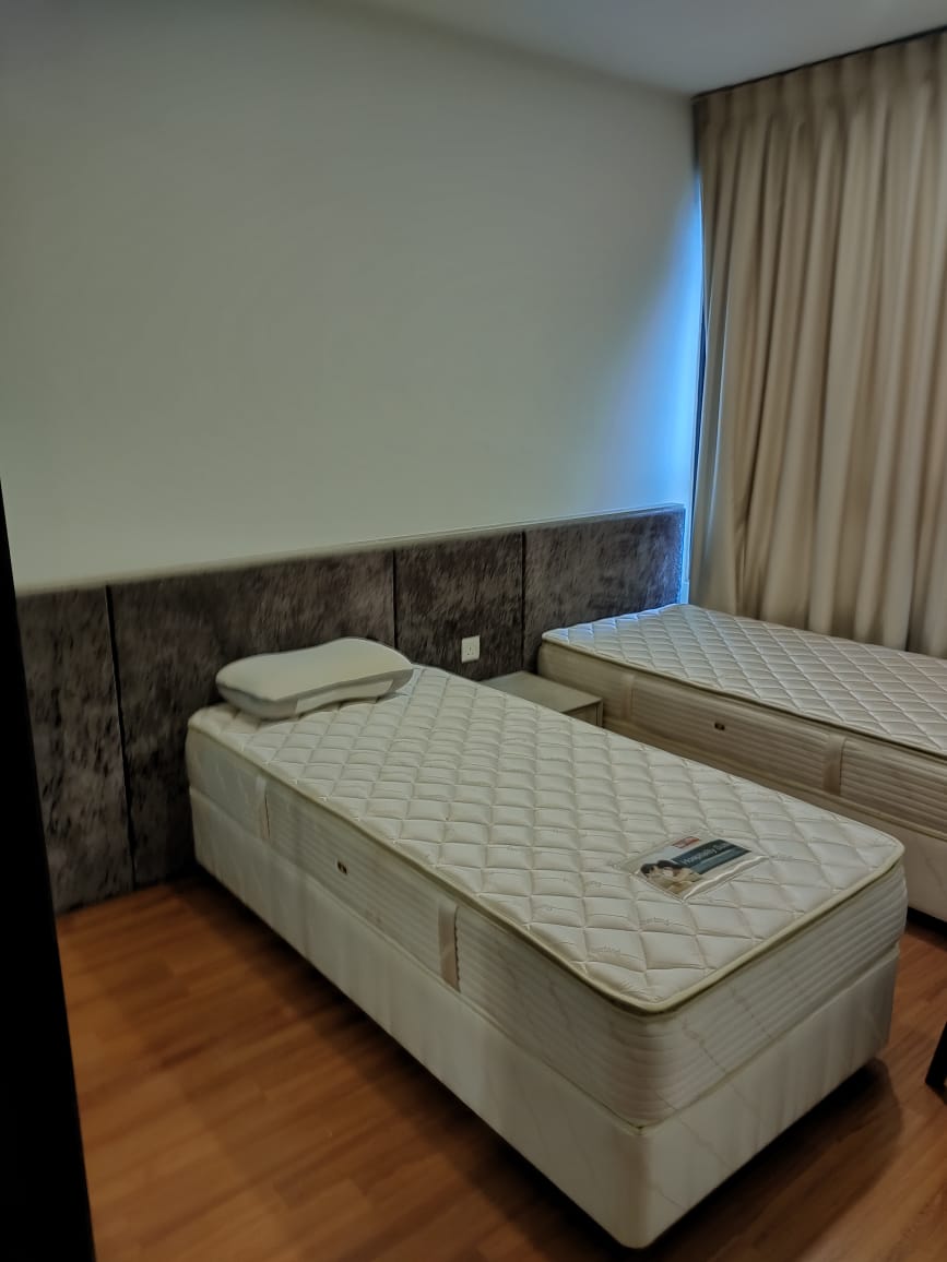I-Suite @ 2 Bedroom 1 Bathroom
